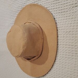 NWT ASN Harper Hat